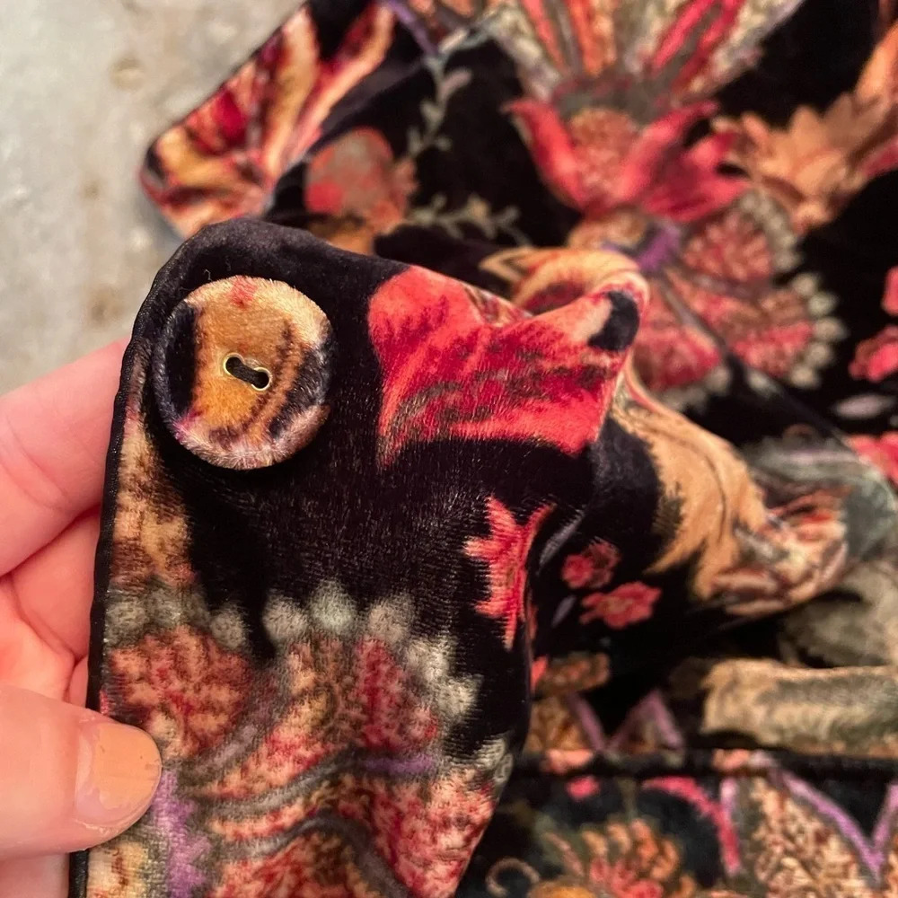 NWT Cara Cara Venezia Jacket in Multi Jacobean size Medium - Picture 8 of 15